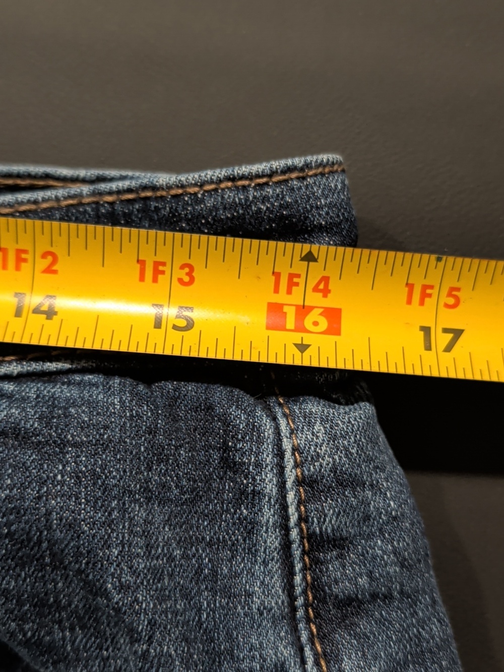 Old Navy Barrel Jeans 12 - Picture 8 of 11